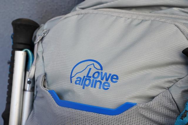 %title插图%num 穿梭都市与户外,英国户外品牌lowe alpine多功能轻量背包实测