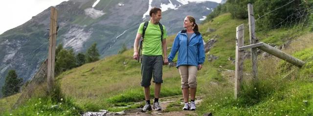%title插图%num 如何挑选一双称心如意的户外徒步靴?户外装备实验室推荐